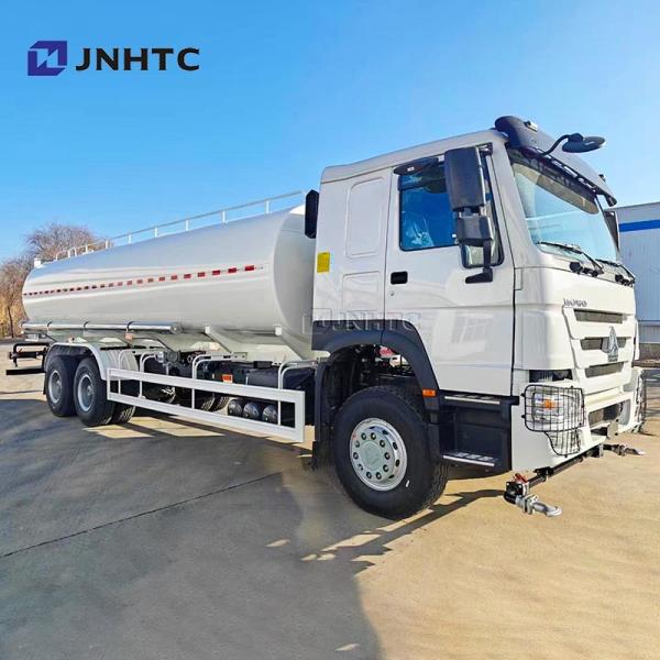 Novo Howo tanque de água caminhão de pulverização de água 6X4 380HP 10 rodas 25m3 para venda