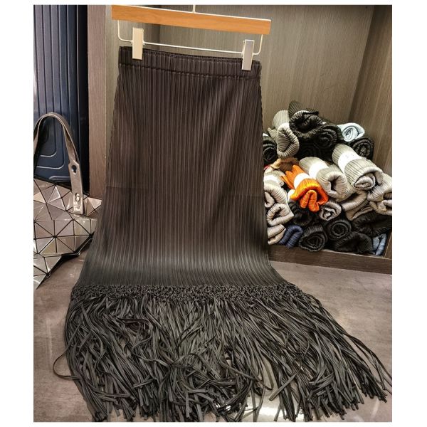 Women's Pleated Skirt Solid Color Versatile Ins Style with Medium Length Slimming Casual Look for Summer