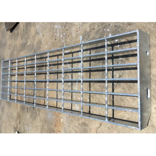 Welded Type Metal Stair Tread Grating With Steel Checker Plate