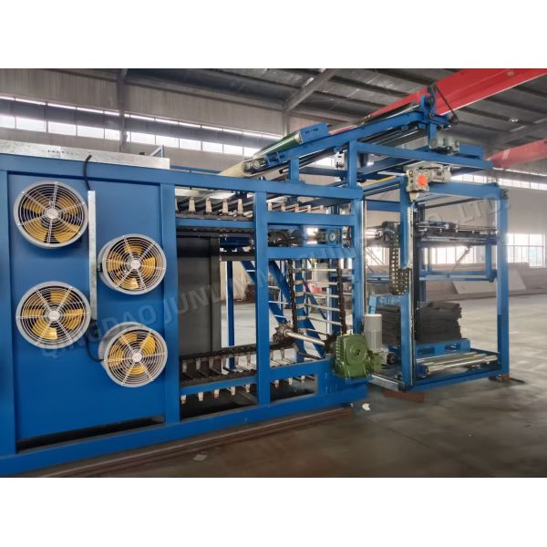 Automatic Batch Off Cooler Machine With Conveyor Belt For Rubber Sheet Cooling