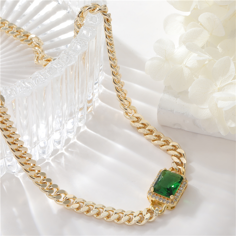 Jiexing Fashion Jewelry Necklaces for Women Brass Cuban Chain Green Zirconia 14K Gold Plated High Quality