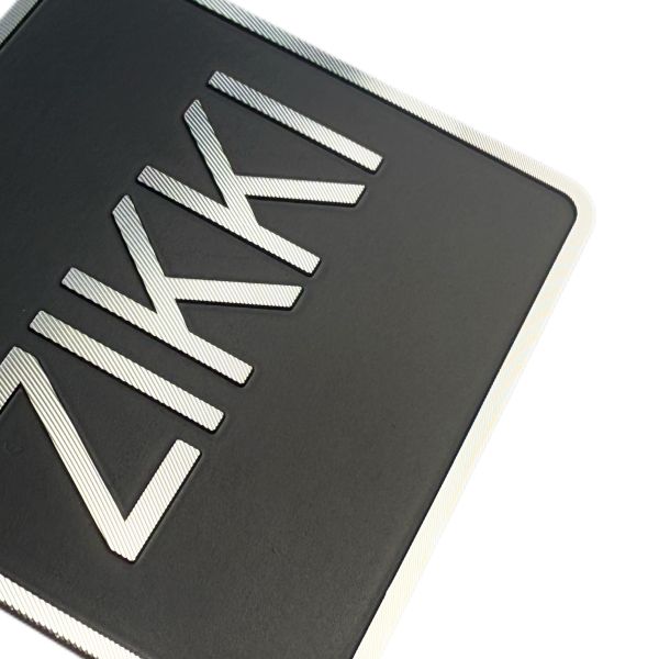 Custom Black Background Aluminum Diamond-cutting Nameplate