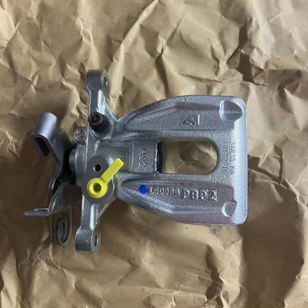 Montage automobile MG SAIC Cylindre de roue de frein arrière droit pour MG GS OE 10142324