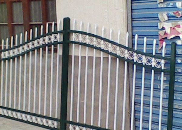 Double Swing Metal Automatic Driveway Gates Zinc Plated For House / Villa