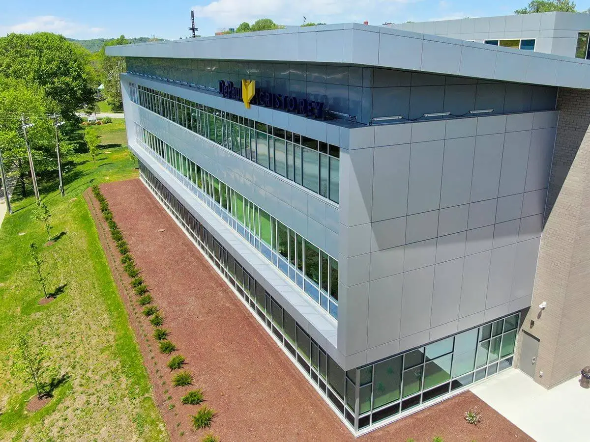 A2 3-5MM Fire Resistance Antiscratch Aluminium Composite Panel Fireproof  Acp Sheet For Wall Cladding Lightweight 1220mm