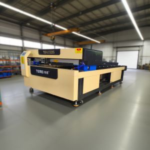 Non Metallic High Accuracy CO2 Laser Cutting Machine 1325 Easy Maintenance