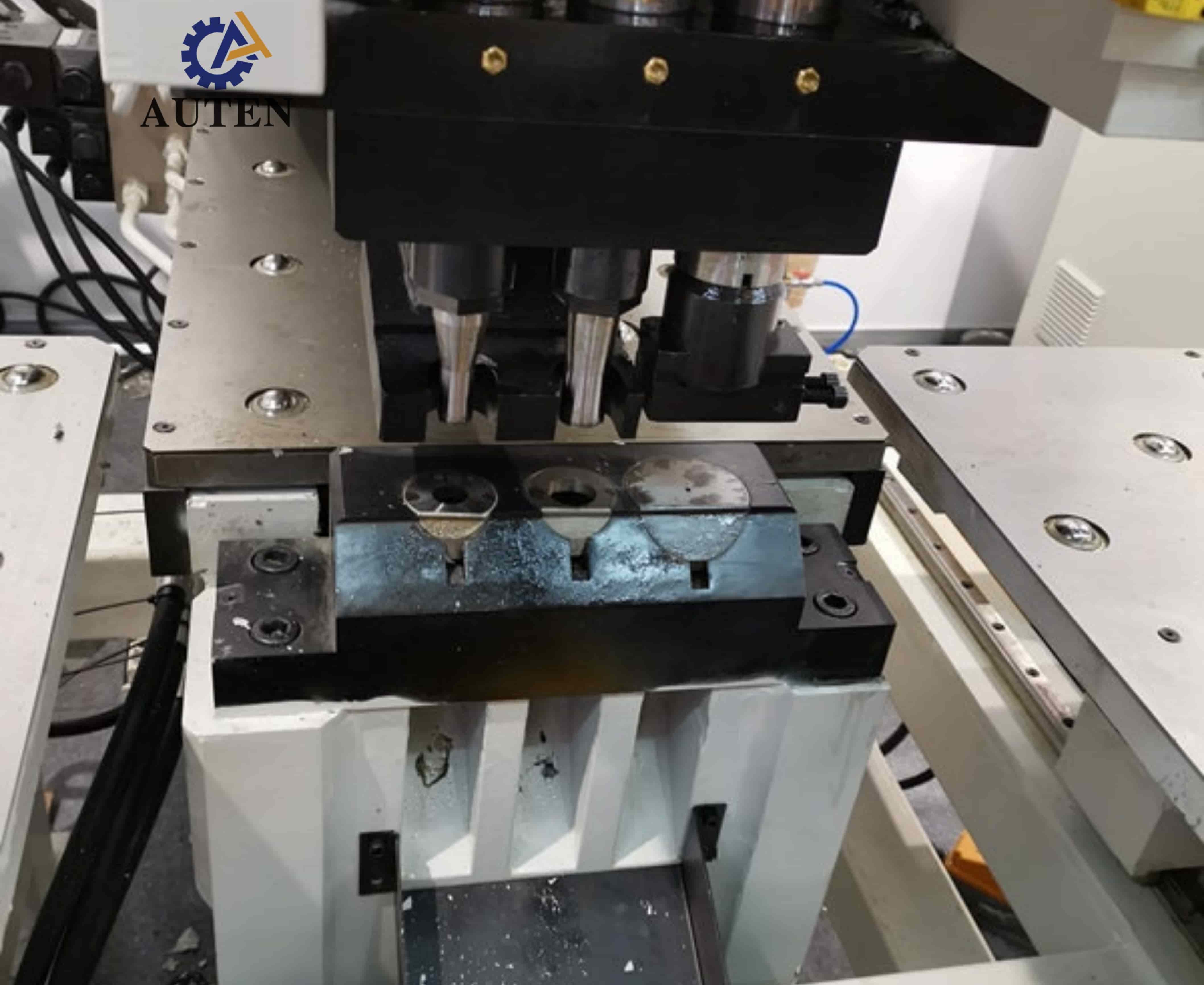 1500*800mm Max Size Of Work Piece CNC Plate Punching Machine Used In Transmission Tower Manufacturing