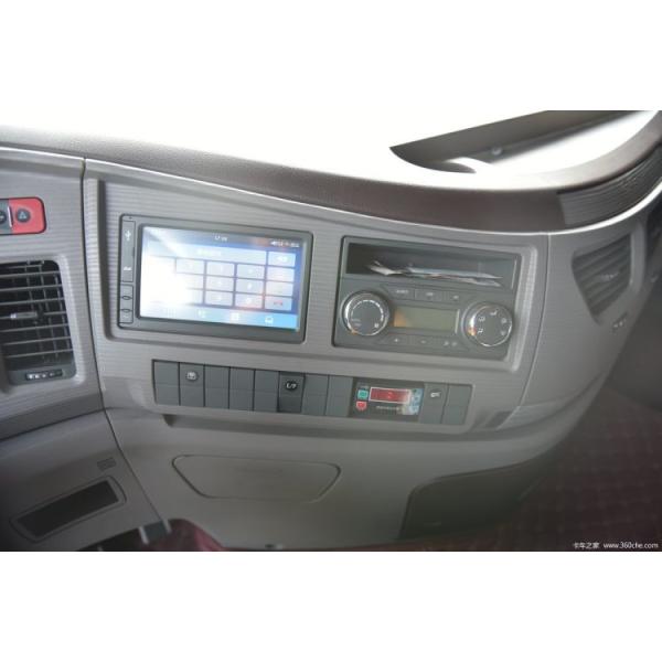 2 Reverse Shift Dongfeng Tianlong KX 520hp 6X4 Tractor Truck Head for Heavy Truck Segment