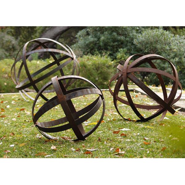 Hollow Corten Steel Lawn Ball Rusted Metal Garden Sculptures Custom Size