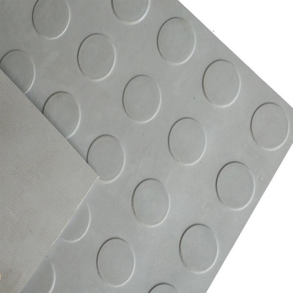 SBR Material Horse Stable Mats Round Stud Rubber Hammered Surface