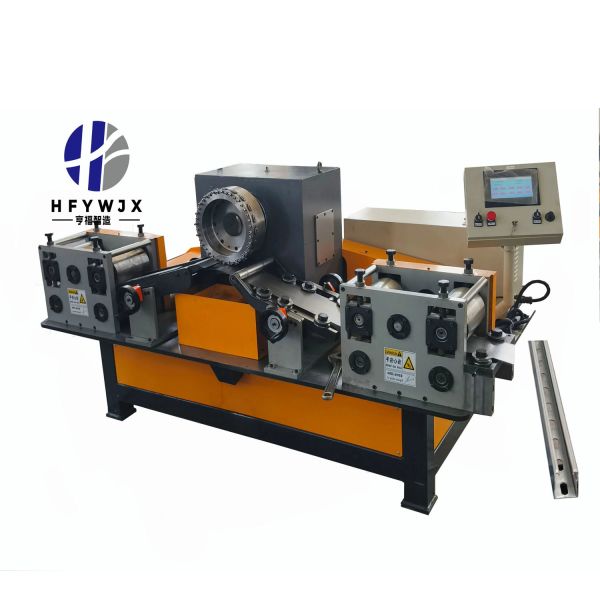 Adjustable Photovoltaic Bracket Roll Forming Machine With Industrial Computer