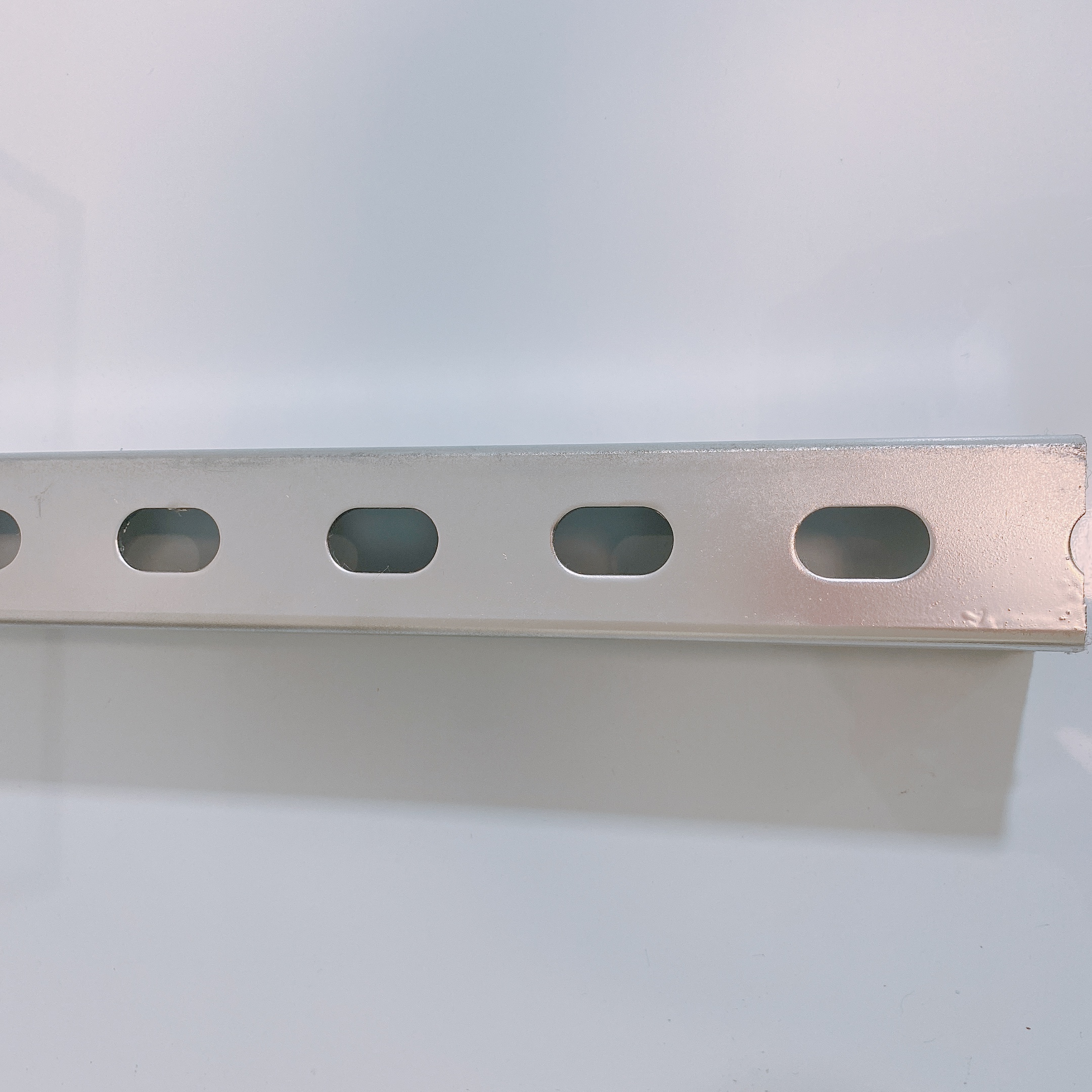 Твердый канал c распорки канала 41*2.5mm распорки прорезал сверхмощный HDG Unistrut