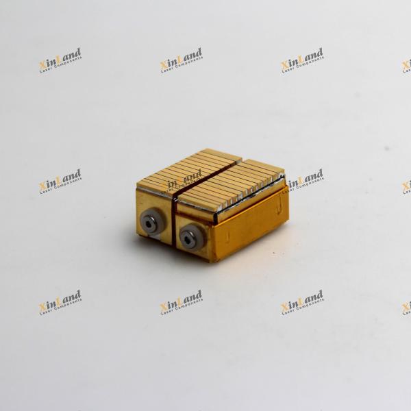 24bar 2400W 808nm 1064nm 755nm 940nm Diodo láser pilas para depilación y la industria chip de diodo láser