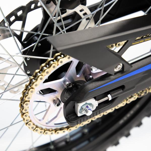 Gasoline Motorcycle with 3.5-inch TFT Full-Color LCD Screen and 376N. m Rear Wheel Torque