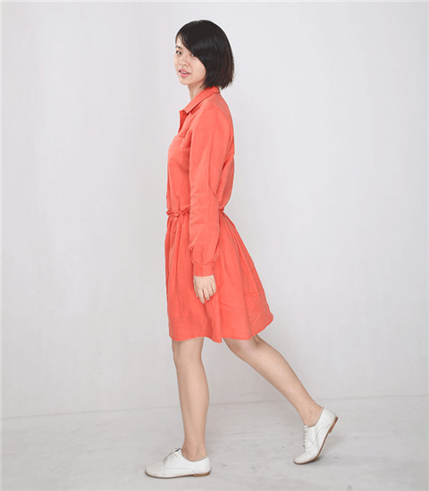 2015 Женщины короткие рукава Оранжевые складки Неформальное белье с колёсом рубашки