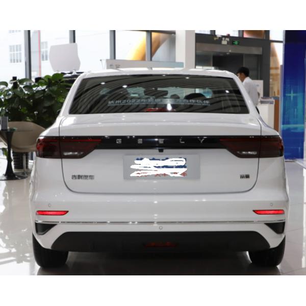 Подержанный автомобиль мест двери 5 элиты 1.5T 114HP L4 4 поколения 1.5L CVT Geely Emgrand четвертый