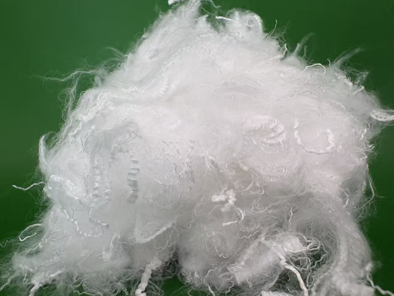 Polyester Staple Fiber Microfiber 0.9d*32mm Virgin Filling Material for Concrete Coats Quilts Dolls Cushions Soft