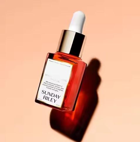 Vente à chaud Étiquette privée Organique Curcuma Soins de la peau sérum facial pour éclaircir Brillant éclairant L' huile de sérum de curcuma
