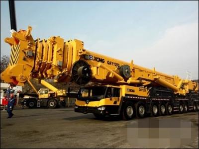 Large 110 Ton Lifting Capability Mobile Truck Mounted Crane 5 Section Boom