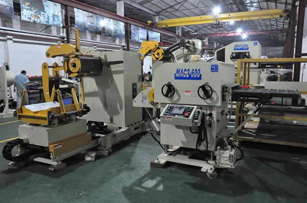 Precision Roller Feeder Device Decoiler Straightener Feeder Zinc Based Alloy Stamping