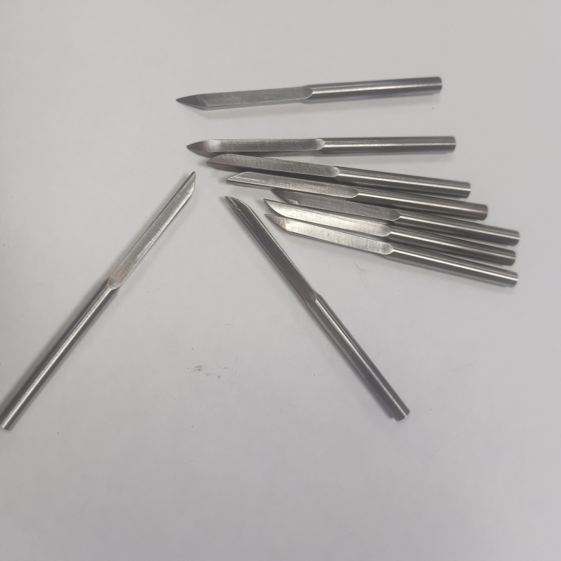 17-4PH 3 Sided Stainless Steel Needle Quenching Hardening Electroplating