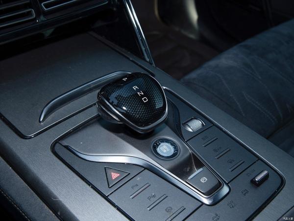 BYD Tang DM-p Edição Híbrido Sedan