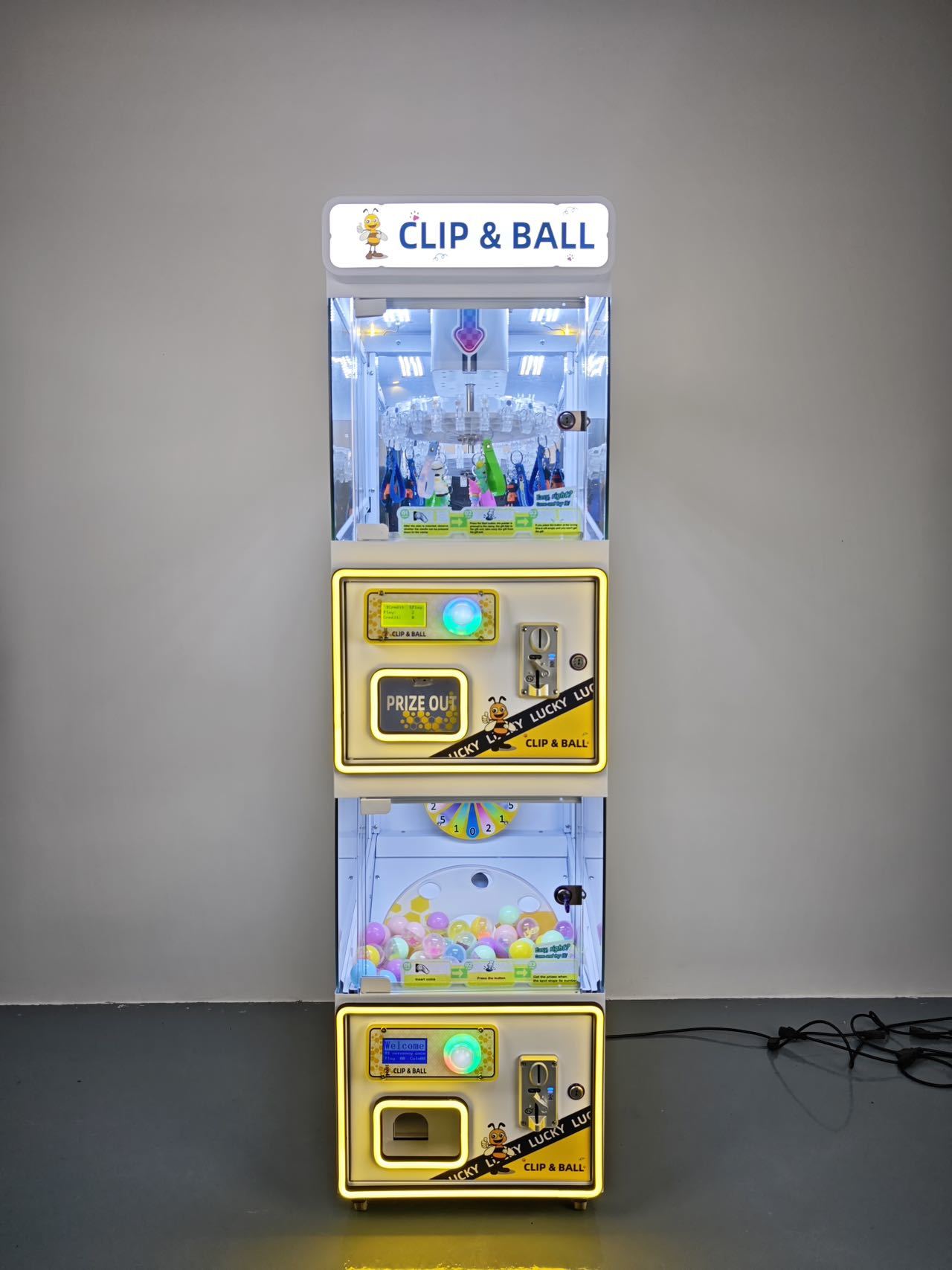 Clip and Ball 2-in-1 Machine, 45mm Capsule & Lollipop for Mall Arcade
