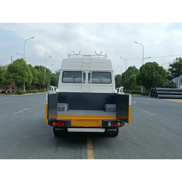 Emergency Truck Brand New Wrecking Truck Engineering Rescue Vehicle Fire Fighting Truck Hydraulic Pickup with Factory Price