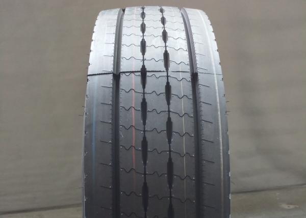 Cost Effective Highway Truck Tires 12R22.5 All Steel Radial Tire Structure