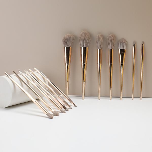Gold Plating Plastic Handle 13pcs High End Makeup Brush Set No Cruelty
