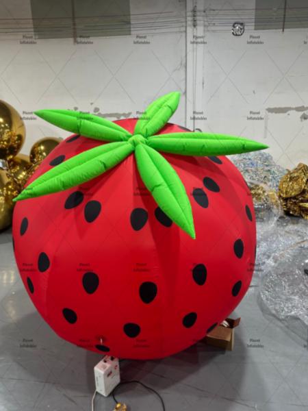 Event Advertising Giant Inflatable Strawberry Model Promotion Fruit Cartoon for Outdoor