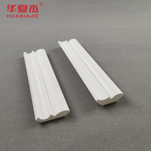 Vinil branco 12FT / 25/64 X 1-39/64 Coroa de cama moldura de PVC para decoração de edifícios