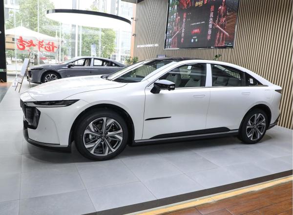 Extensor Automóvil EV con capacidad para 5 personas Mazda EZ6 2025 Long Ranger Hybrid Car