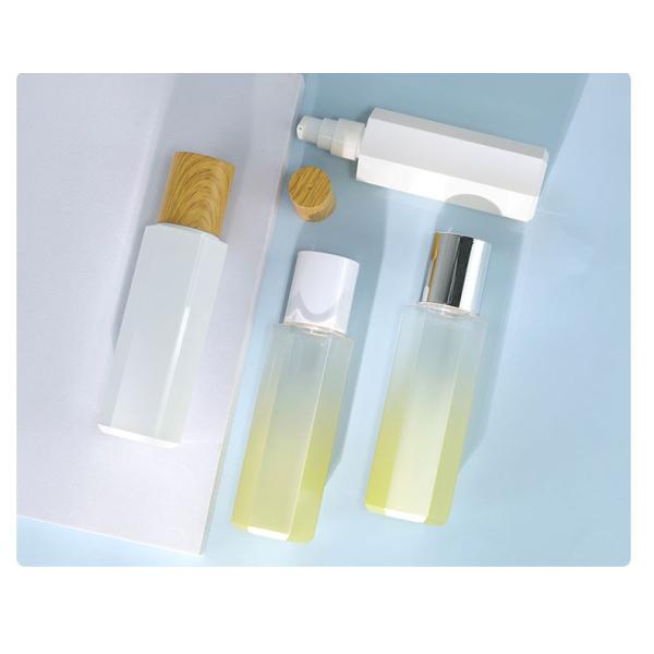 Botellas de cosméticos recargables de PP / acrílico Botella de perfume cuadrada de 100 ml Transparente a medida