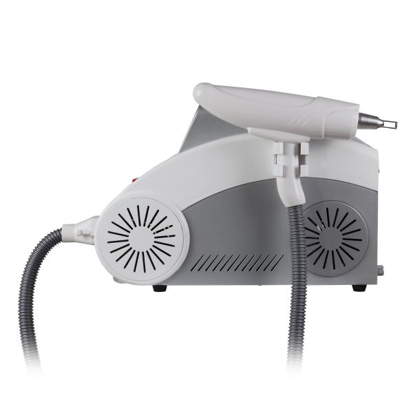 Whitening Pico Laser Tattoo Removal Machines , Eyebrow Removal Carbon Facial Machine