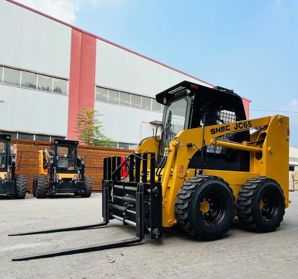AC Mini Skidsteer Skid Steer Loader 500kg 850kg 1050kg with Optional 4 in One Bucket