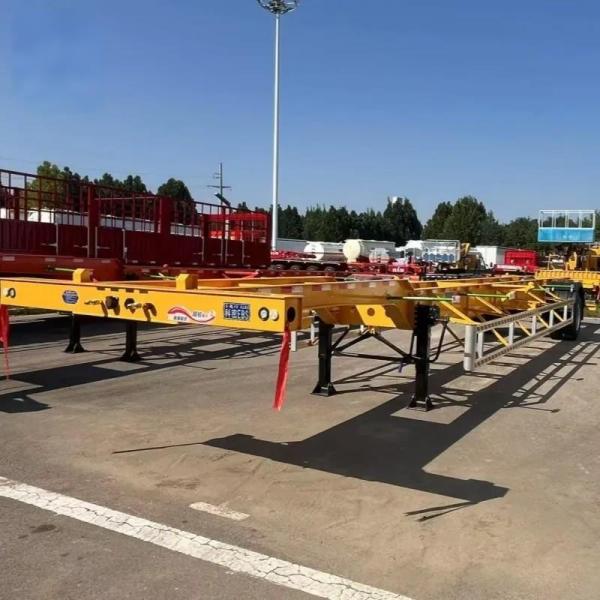 カスタマイズされたカラーコンテナ輸送 20/40フィート 12m スケルトントレーラーシャーシ