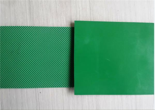 Indoor Pvc Pu Conveyor Belt , Green Corrugator Belt With Steel Clipper Joint