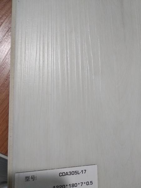 ISO CE Certified WPC vinyl flooring 0.1mm - 0.7mm Wear Layer for Indoor