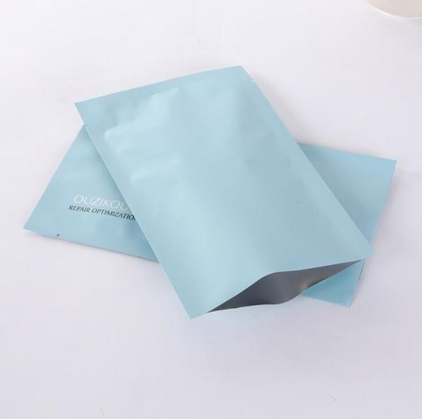 Reclosable Three Side Seal Pouch 8*8cm Packaging Zipper Bags For Dry Fruits