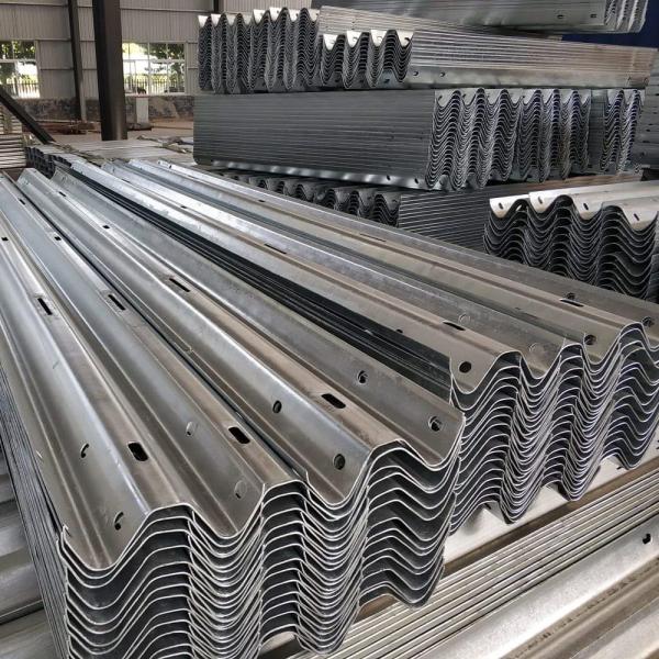 Highway W Beam 2 Bending Guardrails Customized Highway Traffic Road Steel Barrier