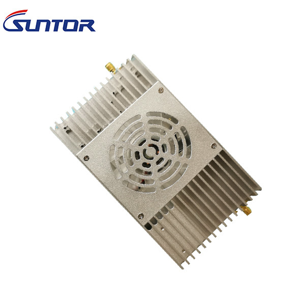 CD100NMT Дальнемагистральная беспроводная связь упрощена с помощью передатчика COFDM