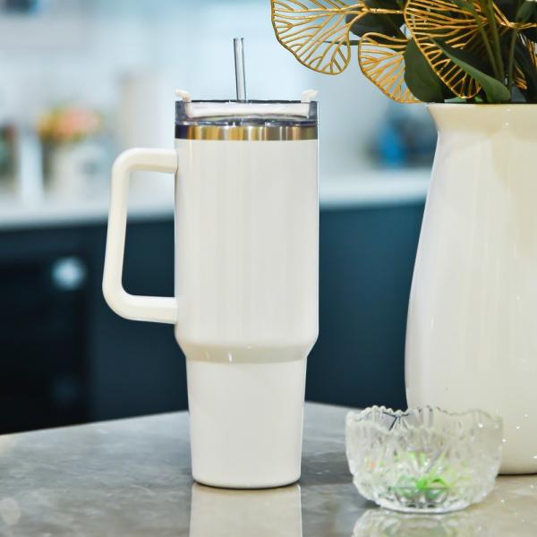 40 Oz Stainless Steel Tumbler With Handle And Straw Reusable Insulated Tumbler Travel Mug Keeps Drinks Cold For Husband Travel Office Gifts