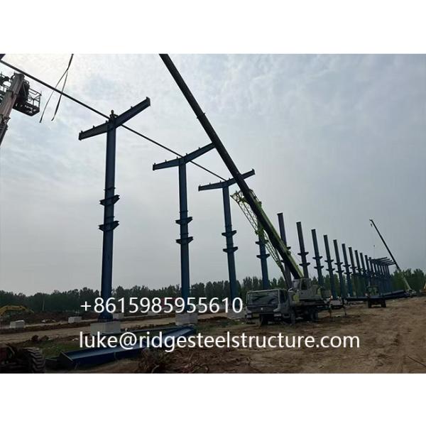 Engineered Framing Prefab Large Span Galvanized Sandwich Panel PEB Steel Structure For Modern Stadiums Entertainment Venues Halls Factories Chicken Houses