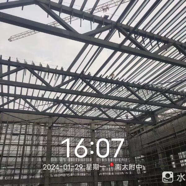 Truss ligero y resistente para estructuras de alto rendimiento