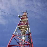 Tour de communication à micro-ondes tubulaire en acier 20- 80M 3 jambes
