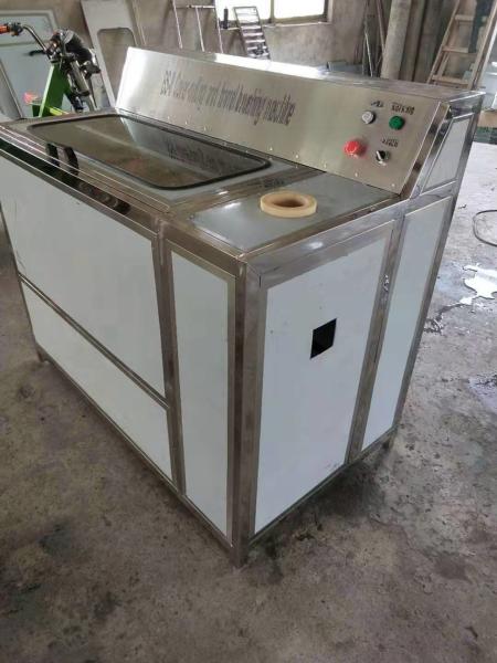 Máquina de escovagem de garrafas de 5 galões semiautomática para bebidas em material de embalagem plástico