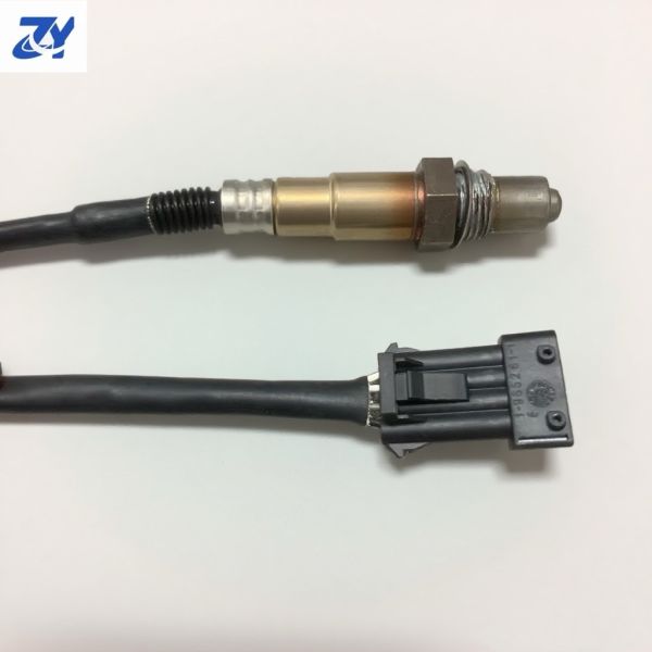 Equipment manufacturer High-quality oxygen sensor Rear original Suitable for Ferrari 458 Italian Spider OE180915 High