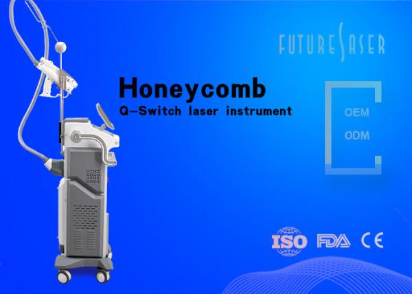 1064nm 532nm  Laser Tattoo Removal Equipment Air And Water Cooling