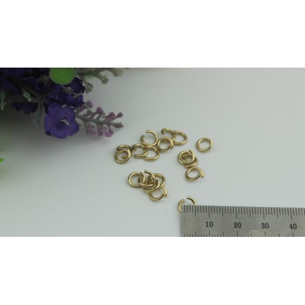 Manufacturing cheap fashion light gold small wire iron round metal buckles 5 mm